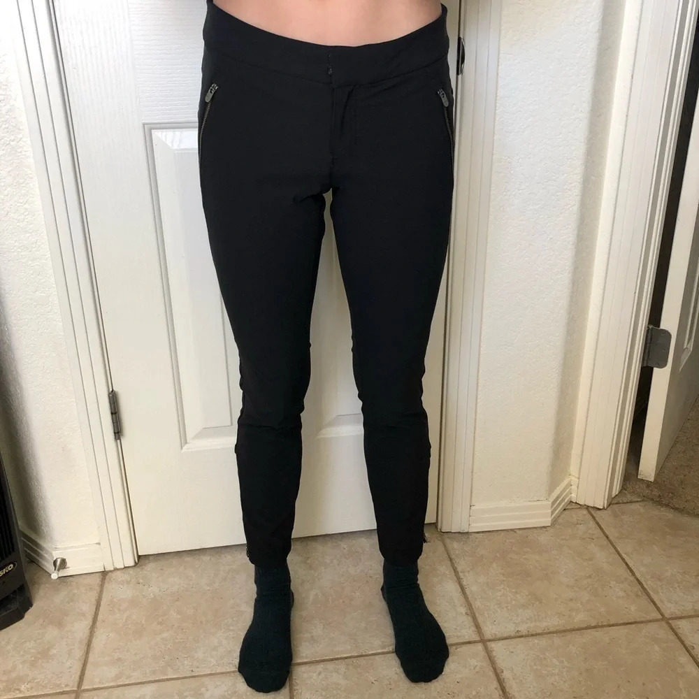 Athleta Women’s 4 Petite Leggings Black Zippers 4P Like New Tights 27.5 Inseam
